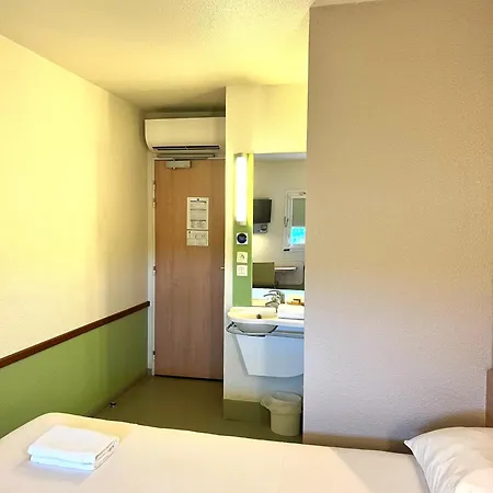 Hotel Ibis Budget Cosne Sur Loire Exterior photo