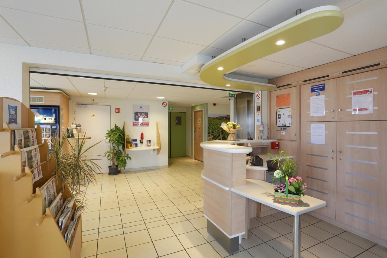Ibis Budget Sur Loire Hotel